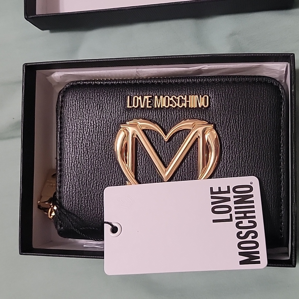 Love Moschino wallet